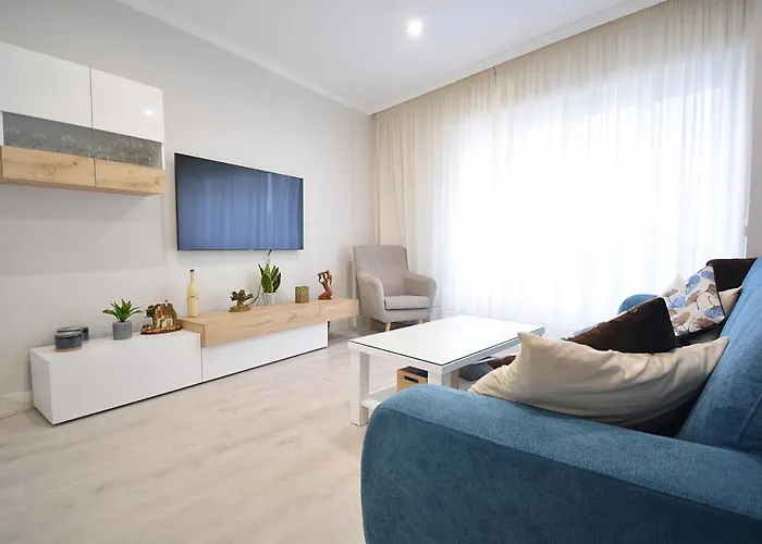 Galihost - En Pleno Centro De Portonovo,